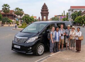 Private vehicle Siem Reap to Techo Takhmao airport